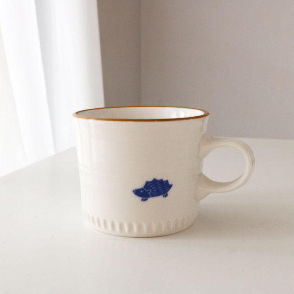 Ani Hedgehog ceramic mug