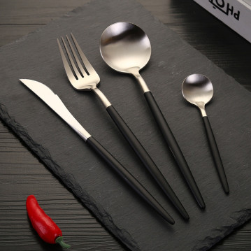 Tokyo Silver 4 pcs flatware...