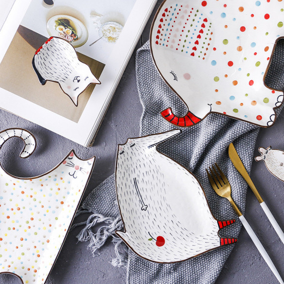 Keiki Sleeping Rat ceramic plate, 8.27x5.9 in