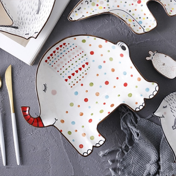 Dotty Elephant ceramic plate, 9.05x10,43 in